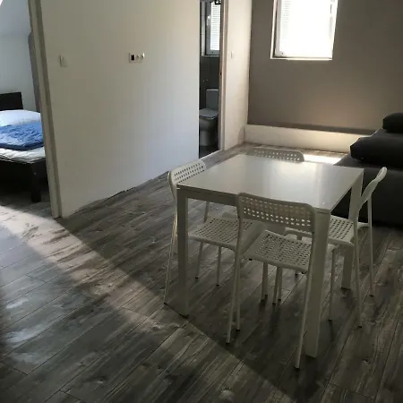 Benett Apartman *
