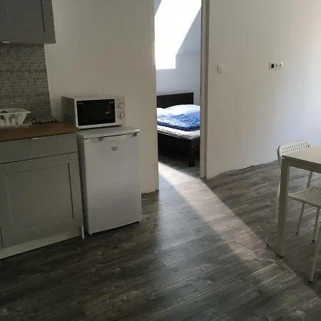 Benett Apartman 아파트 *